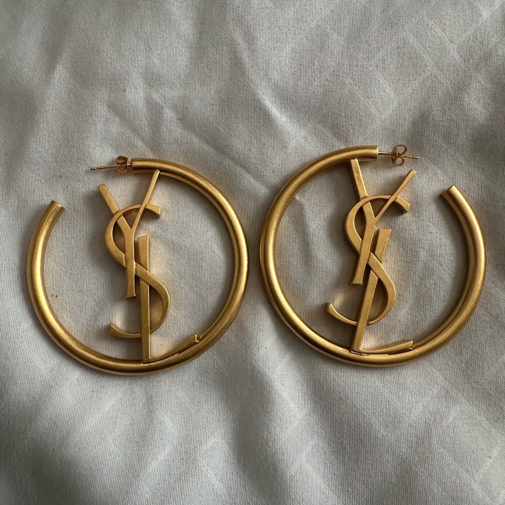 💫 Saint Laurent Cassandre Hoop Earrings in Metal Patinated Gold